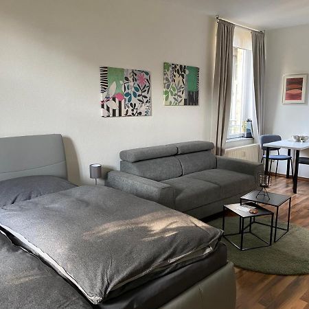 Zentrale Ferienwohnung Mit Balkon In Aachen Exterior photo